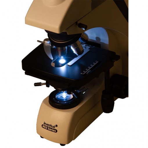 Микроскоп цифровой Levenhuk MED D30T, тринокулярный 18